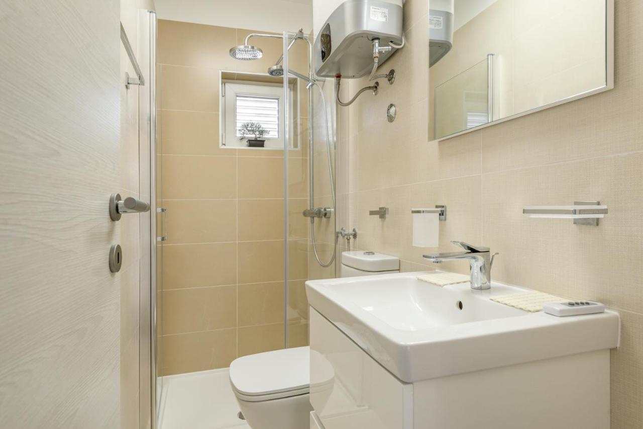 Joy 1 Apartment نوفاليا المظهر الخارجي الصورة