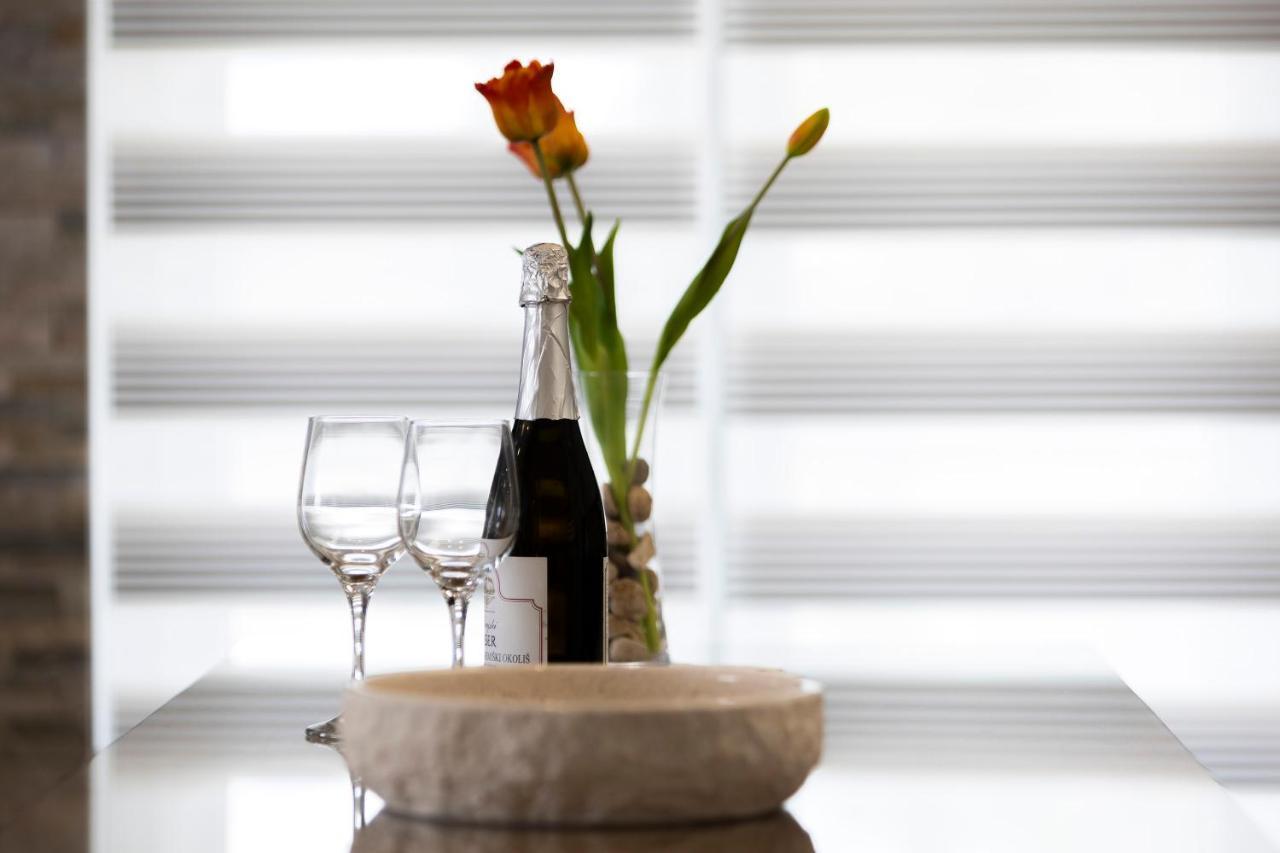 Joy 1 Apartment نوفاليا المظهر الخارجي الصورة