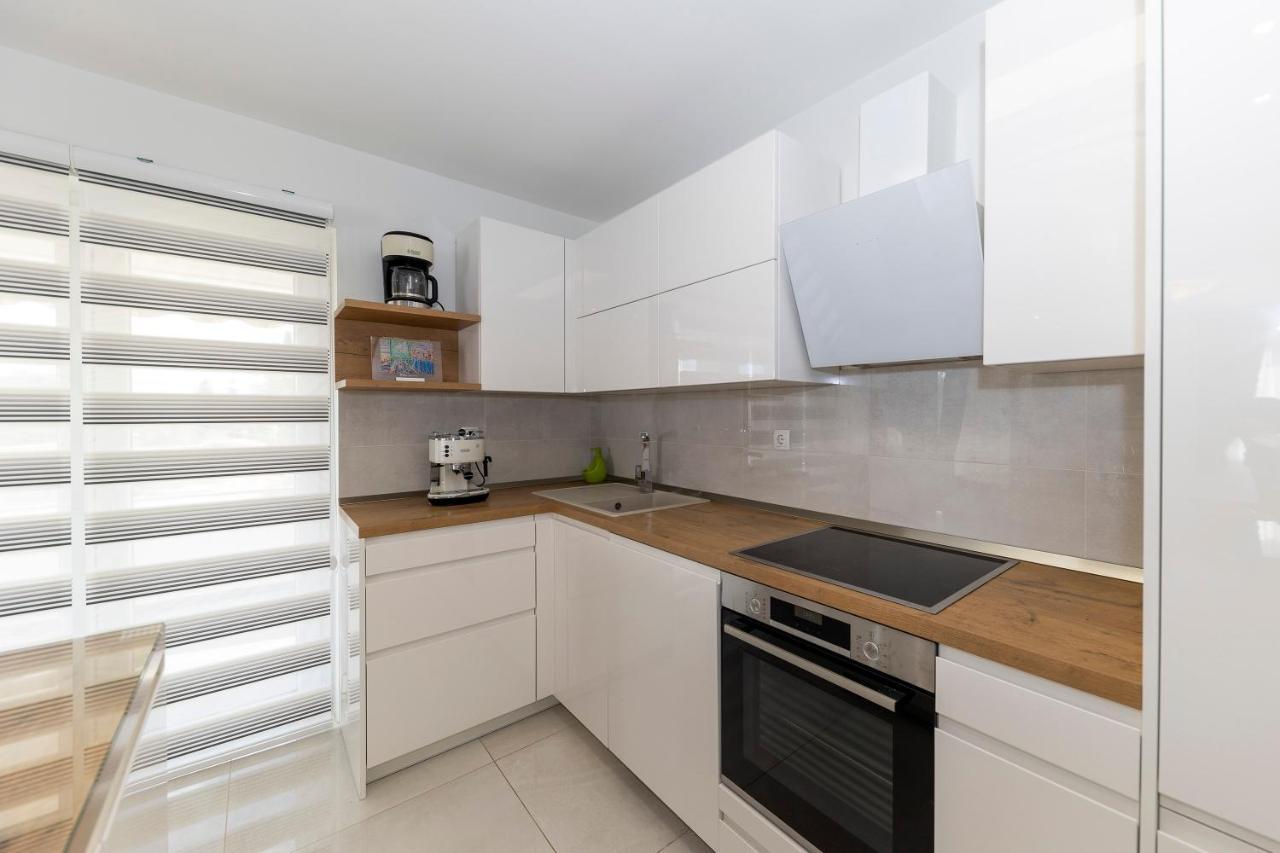 Joy 1 Apartment نوفاليا المظهر الخارجي الصورة