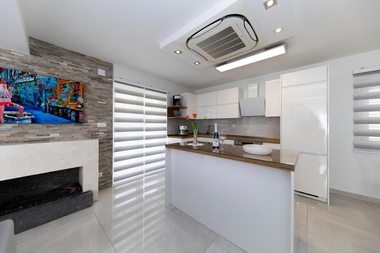 Joy 1 Apartment نوفاليا المظهر الخارجي الصورة