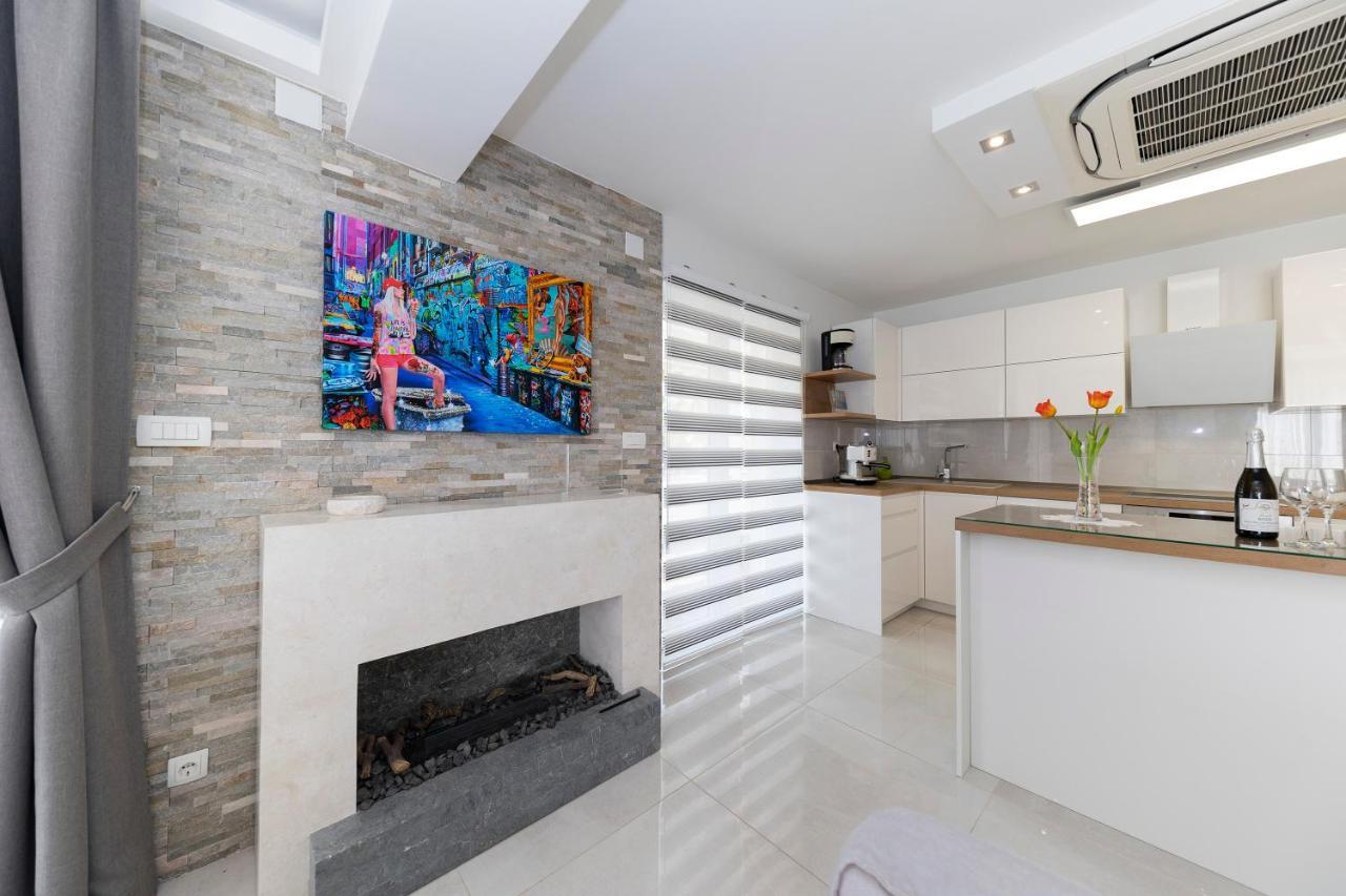 Joy 1 Apartment نوفاليا المظهر الخارجي الصورة