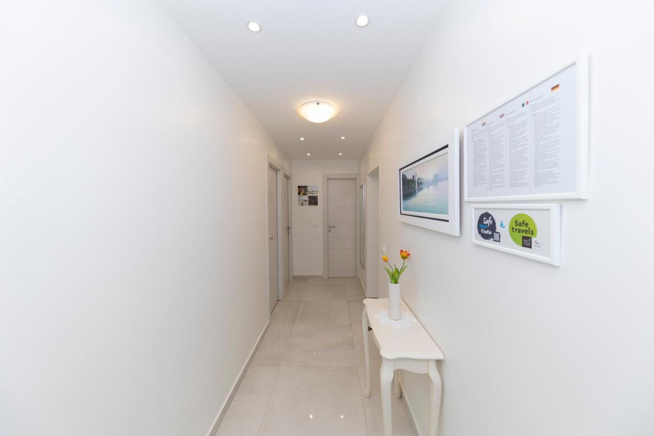 Joy 1 Apartment نوفاليا المظهر الخارجي الصورة