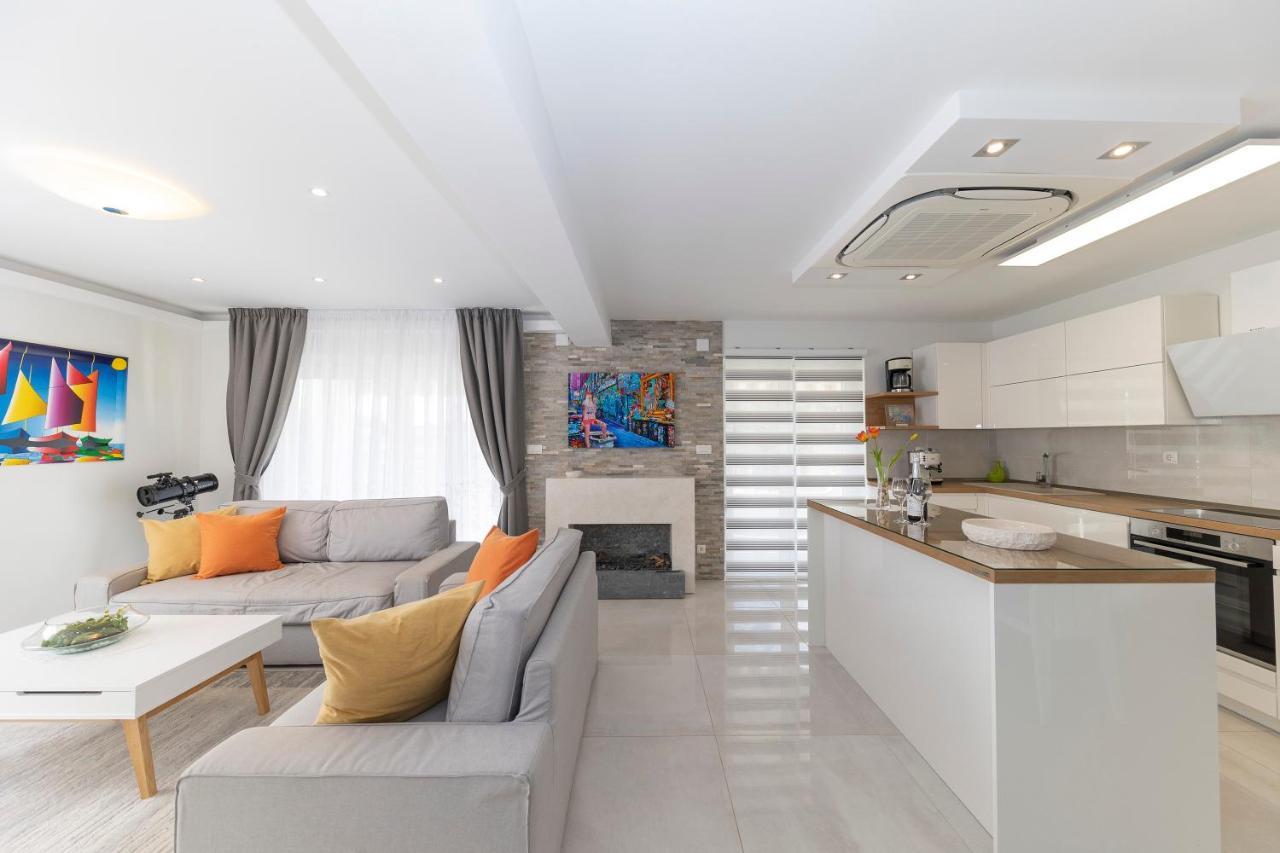 Joy 1 Apartment نوفاليا المظهر الخارجي الصورة
